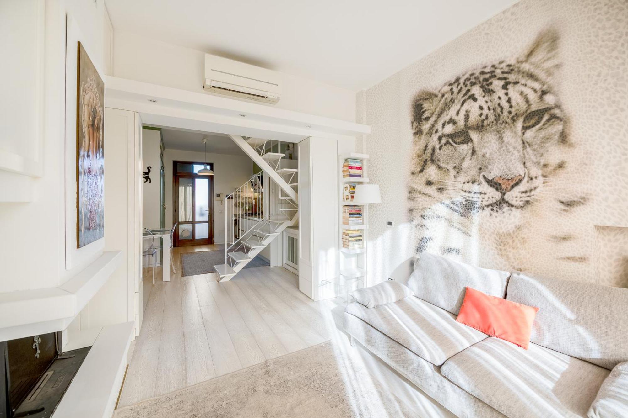 Апартаменты Bright Loft - Free Private Parking Милан Экстерьер фото