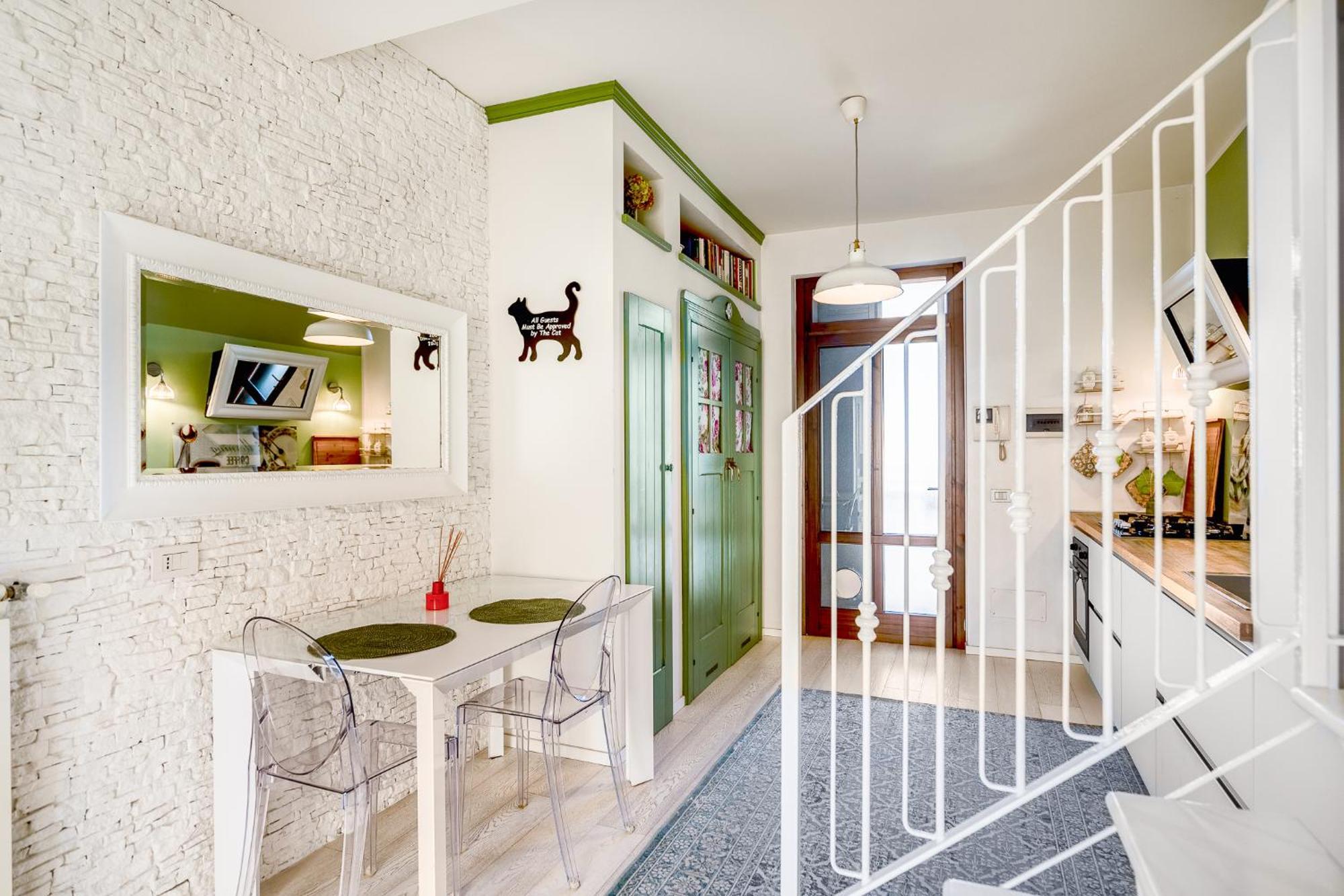 Апартаменты Bright Loft - Free Private Parking Милан Экстерьер фото