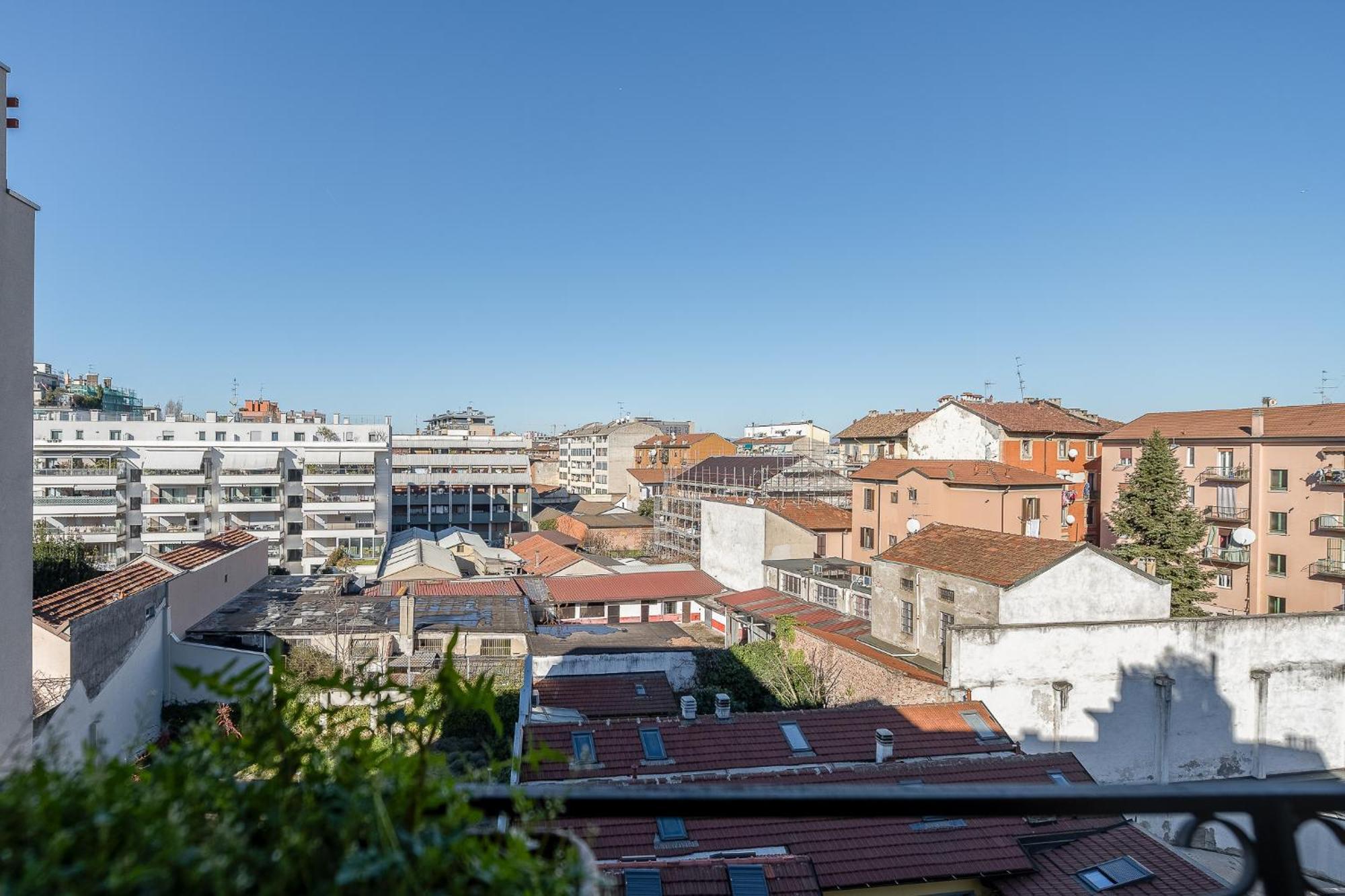 Апартаменты Bright Loft - Free Private Parking Милан Экстерьер фото
